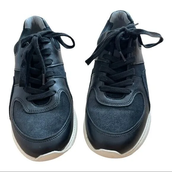 EVERLANE The TraineBlack Leather  Fashion Low Top Tread Sneakers Size Women's 9